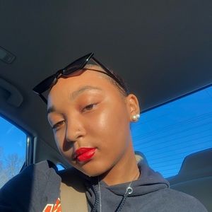 Meet your Posher, Quadirah